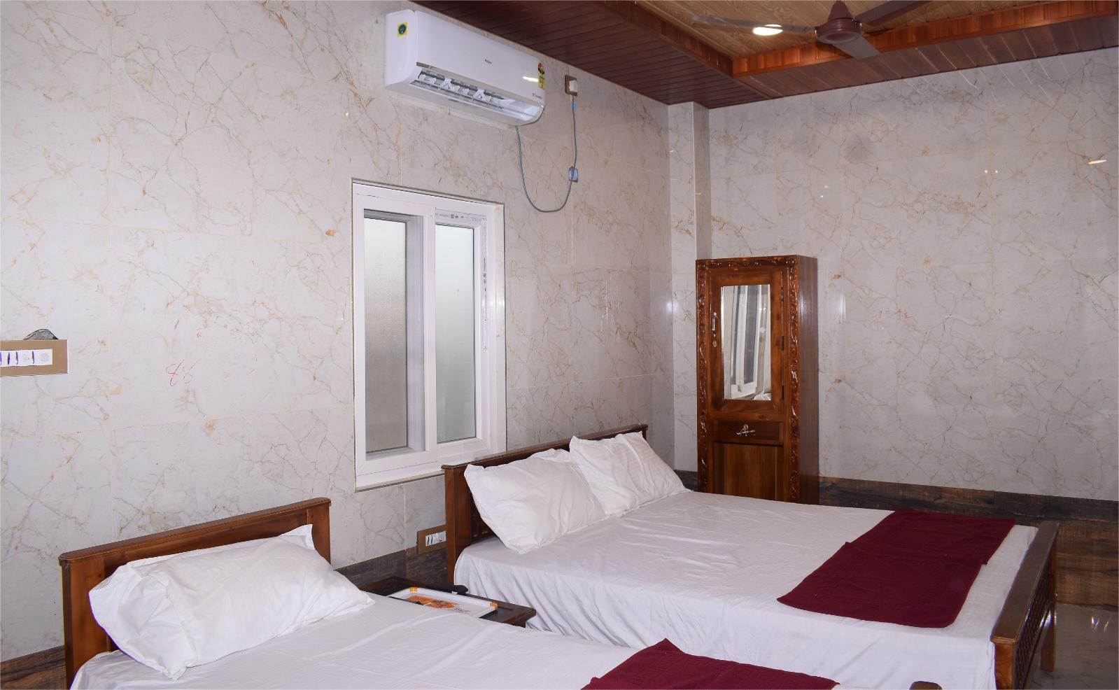 Suite Bedroom